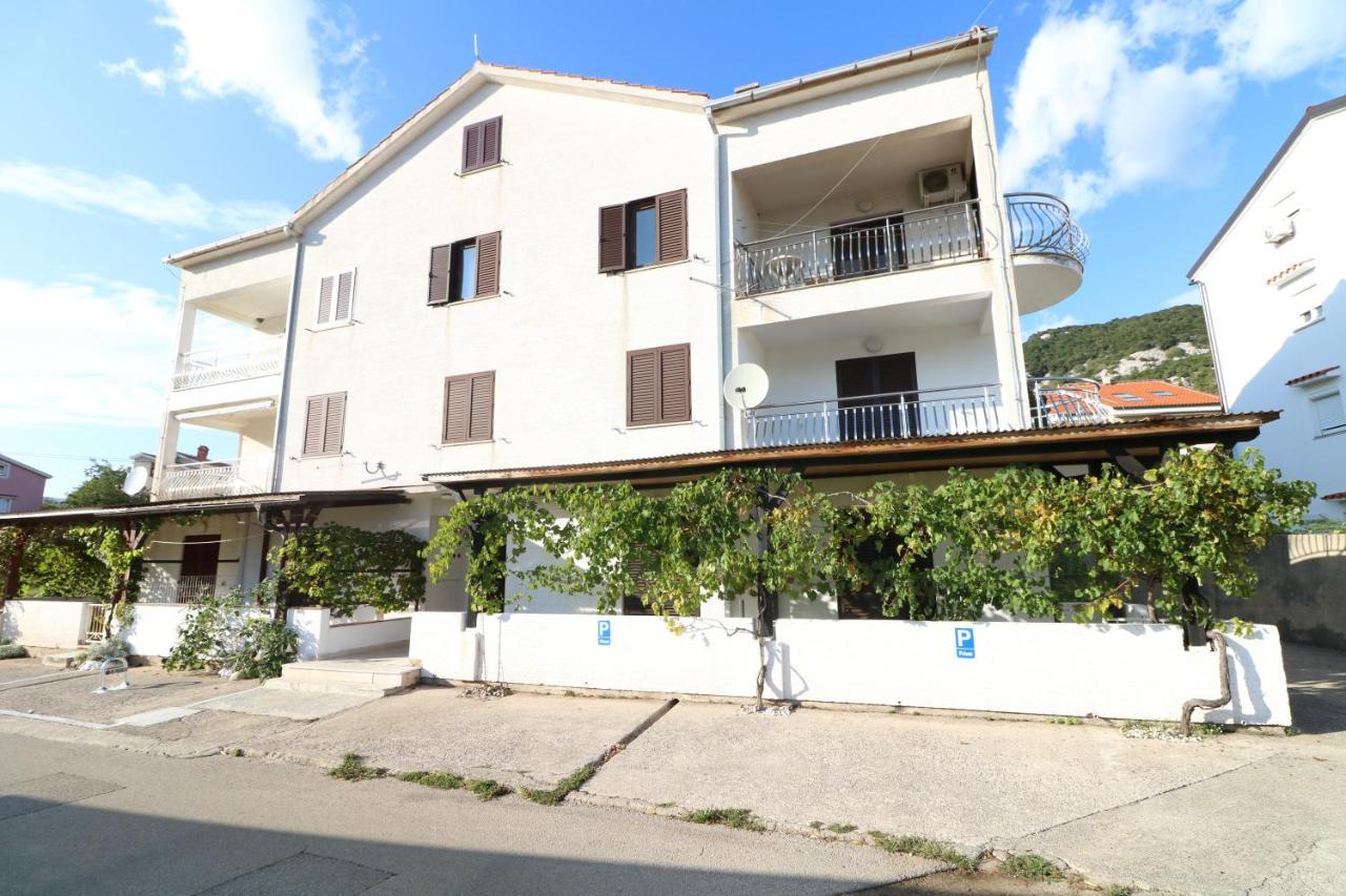 Apartments Vladan With Terrace バスカ エクステリア 写真