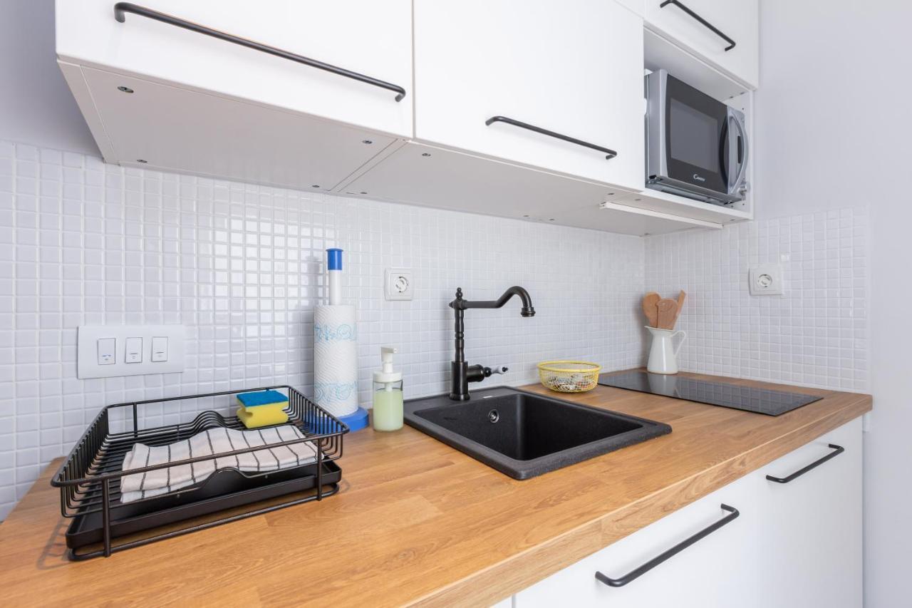 Apartments Vladan With Terrace バスカ エクステリア 写真