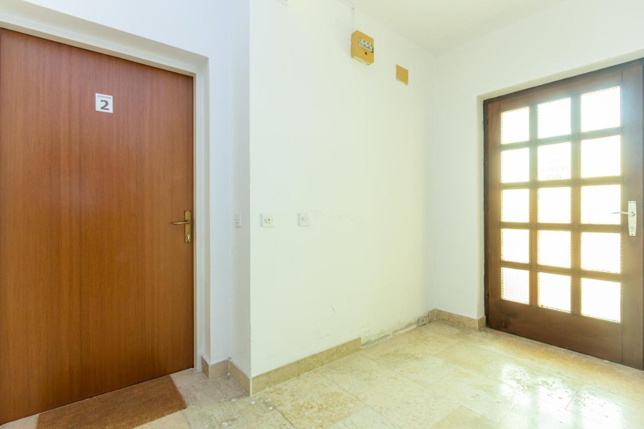 Apartments Vladan With Terrace バスカ エクステリア 写真